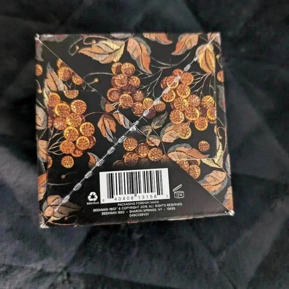 Beekman 1802 Falling Leaves Whipped Body Cream 8oz - Picture 3 of 4